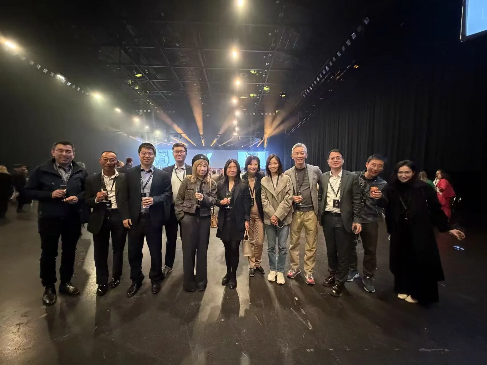 NewBee AI Club 会员参加 Icehouse Ventures 年度 Showcase 合影